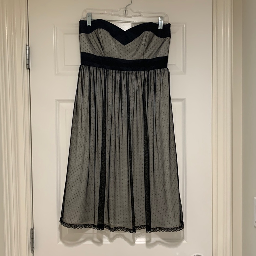 White House Black Market midi dress, size 6.